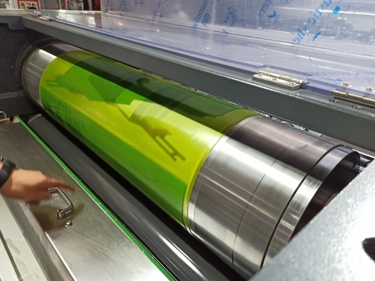 9000sph de UVvernis Gespaarde Machine van de Vlekdeklaag met Anilox-rol