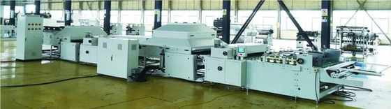 De automatische UVmachine van de Vernis Oppoetsende Verglazing voor Karton