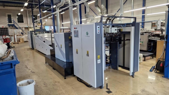 UV-spot- en overkoatingsmachine met hoge snelheid 9000 vellen per uur