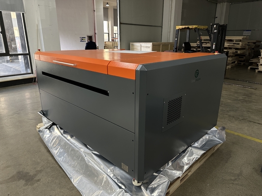 Machine voor het maken van platen van grote afmetingen