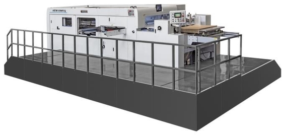 Machine voor het stempelen en snijden van papierplaten van 1500 mm