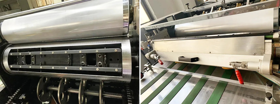 Automatische High Speed Spot And Overall UV Coating Machine voor klein formaat