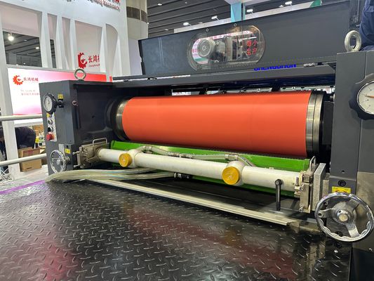 Hoge snelheid 9500 vellen / uur UV-coatingmachine met 720x1050 mm maximale coatinggrootte voor waterbasis en UV-lak
