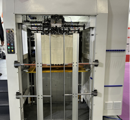 Automatische slijpmachine met automatisch aftrekapparaat