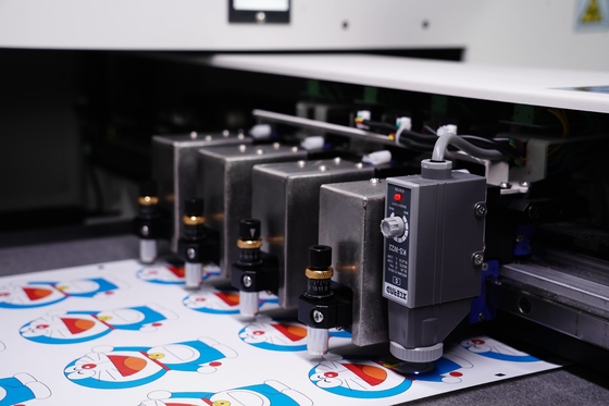 Digitale papierknipmachine met snij- en terugspoelmachine