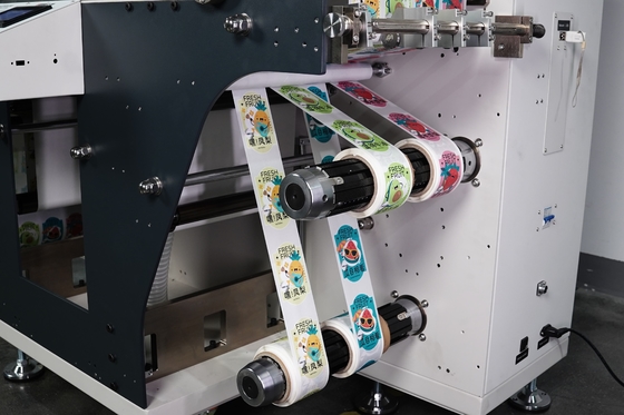 Digitale papierknipmachine met snij- en terugspoelmachine