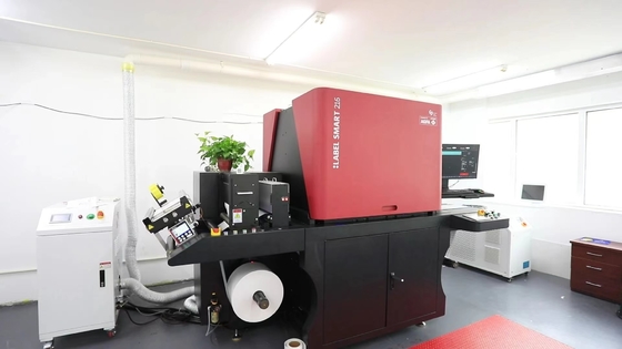 Multifunktioneel digitaal etiket UV-printer en lakmachine