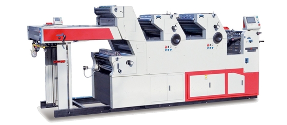 Twee kleurenperfector offsetprinter voor rekeningen of oefenboeken