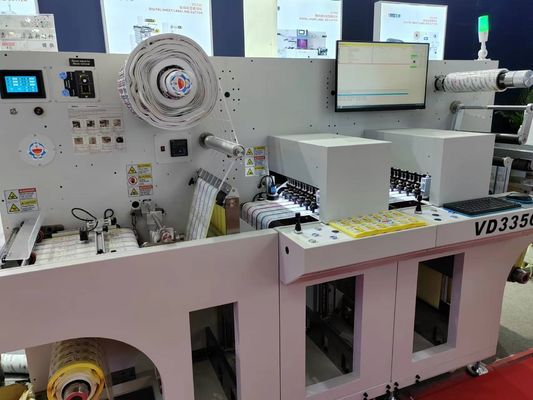 Digitale roll to sheet laser die cutter met maximaal 27m/min snij snelheid en maximaal 330mm labelbreedte