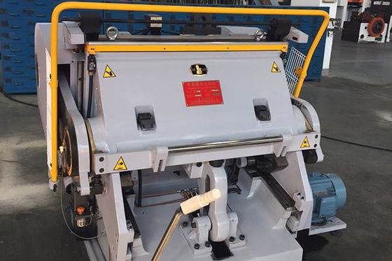 Max. Plaatgrootte 1040×720 mm Dubbele micrometer afdruk aanpassing TD790 die cutter