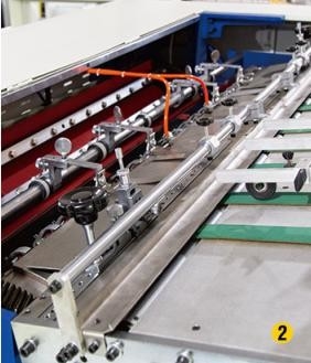 Groot Formaat Lokale Verglazing UV het Vernissen Machine 6200PCS/H