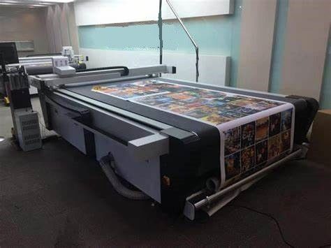 1500mm/s matrijs die Flatbed Digitale Snijder voor Autostickers snijden